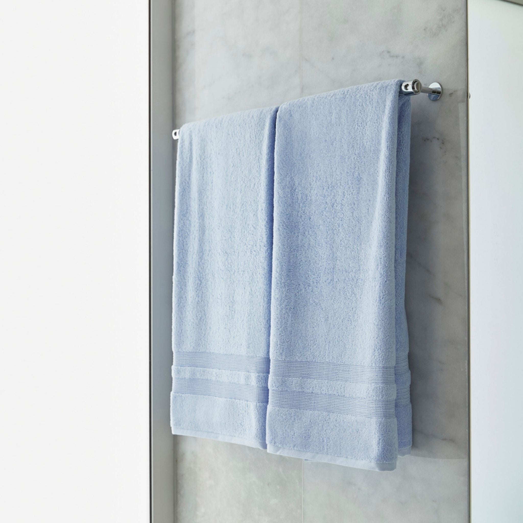 Light blue Elegance - Torres Novas