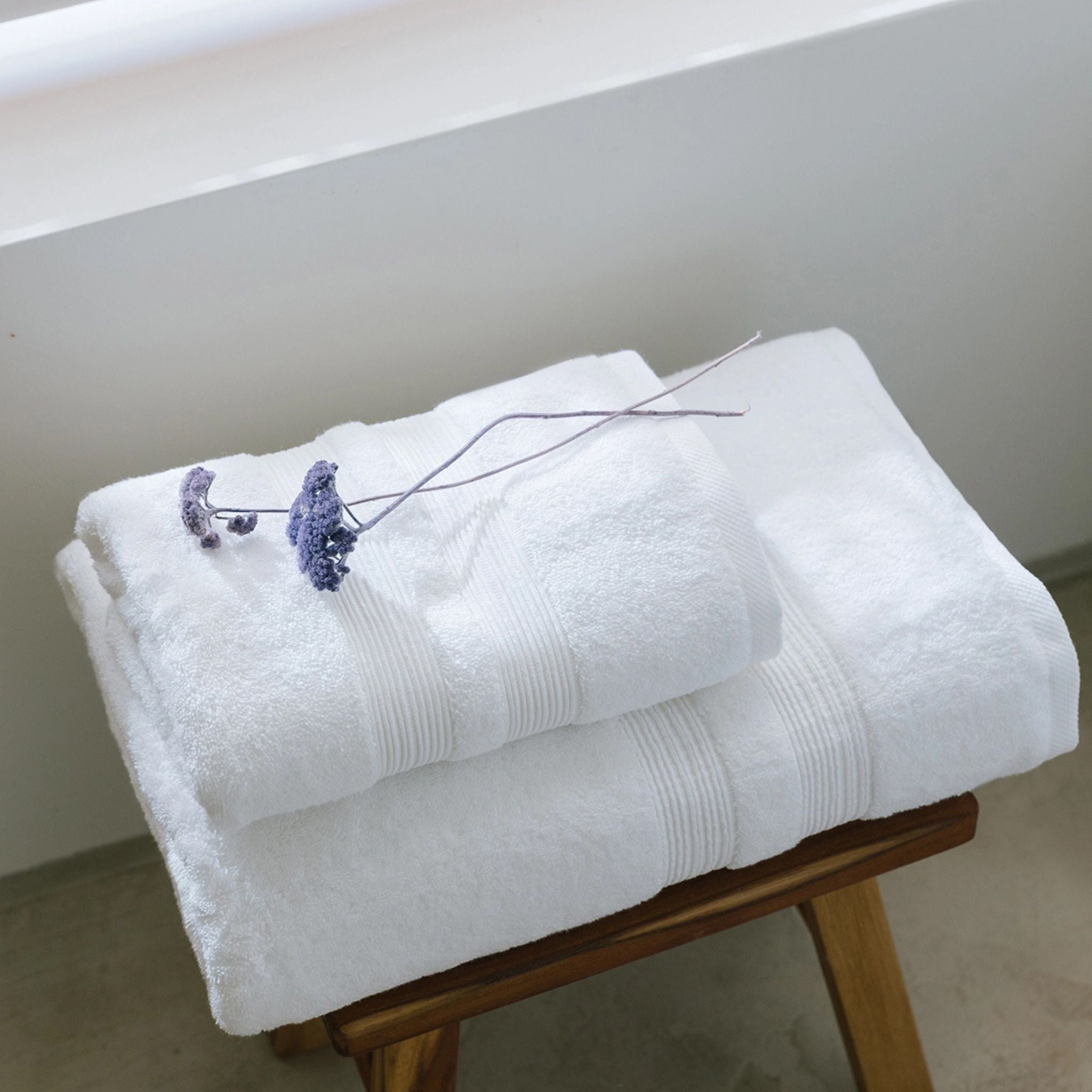 White Elegance - Torres Novas