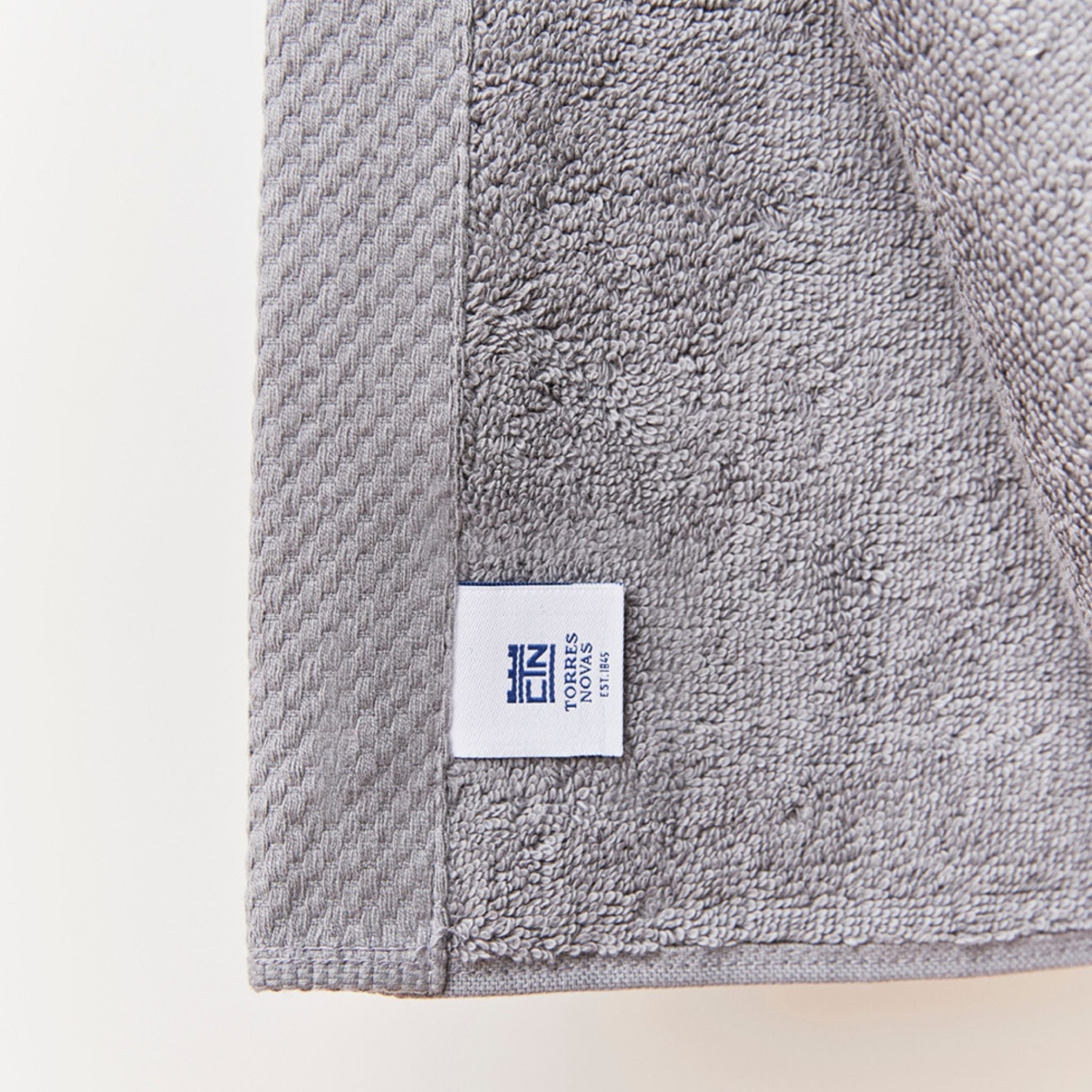 Grey Luxus - Torres Novas