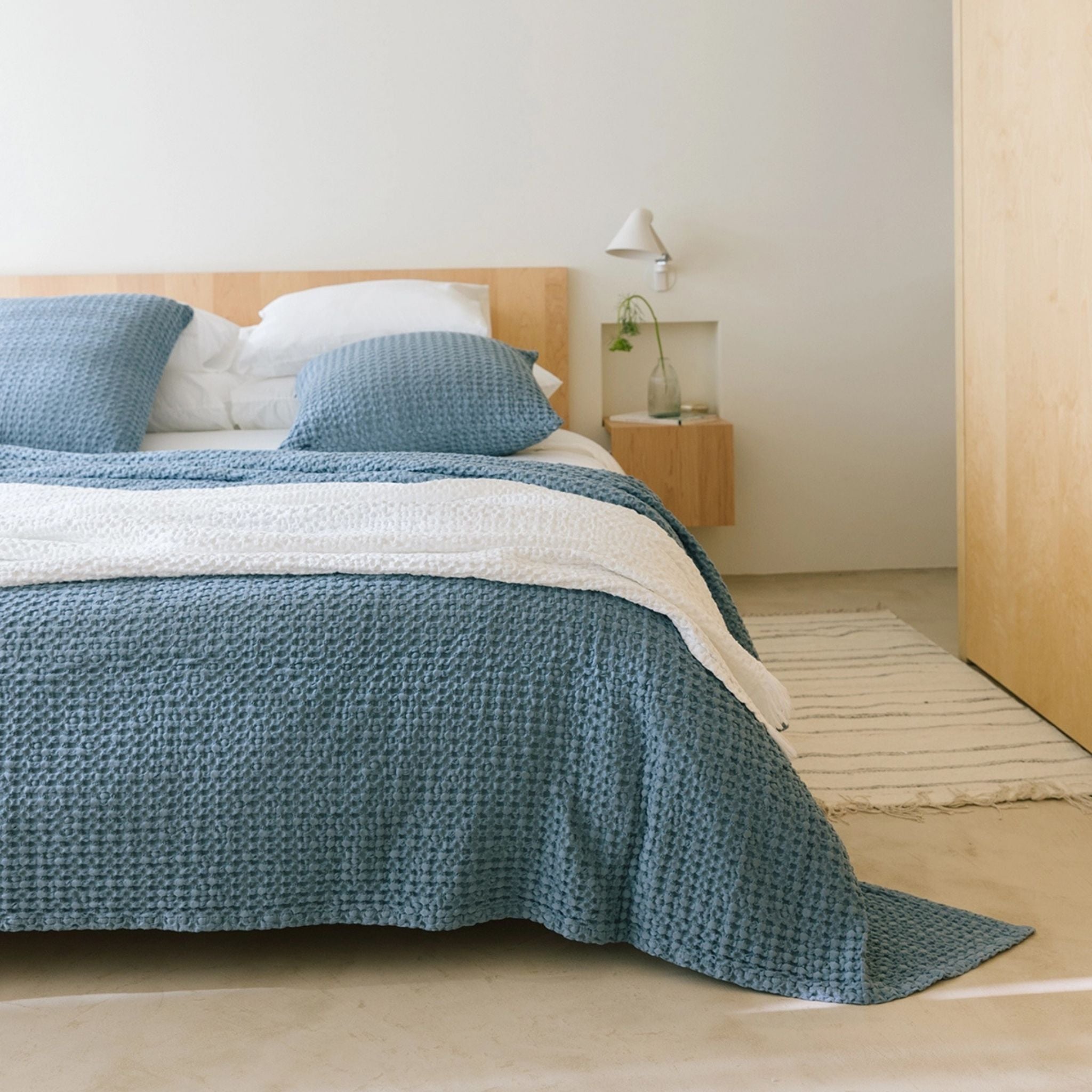 Blue Santa Luzia Waffle Bedspreads - Torres Novas