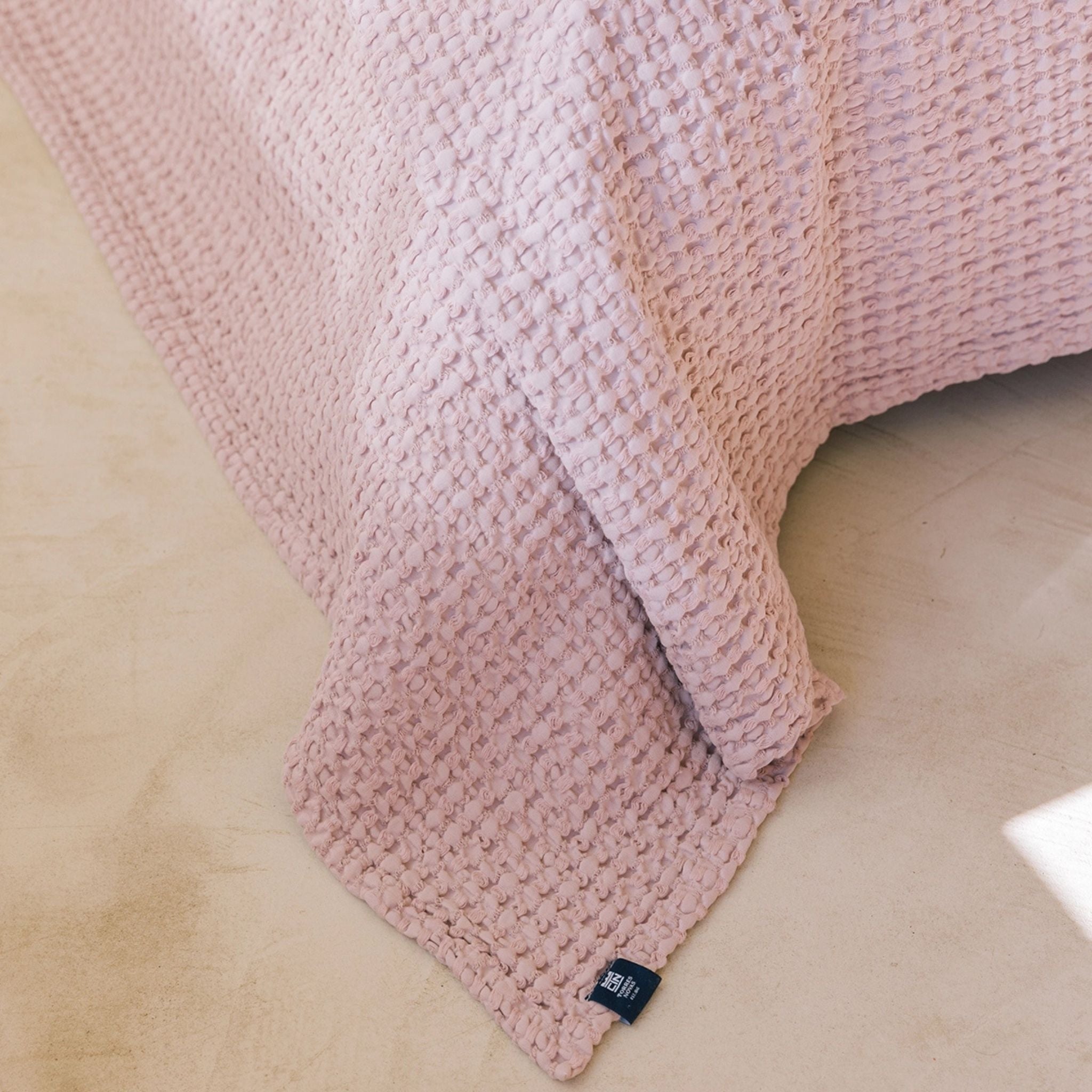 Old pink Santa Luzia Waffle Bedspreads - Torres Novas