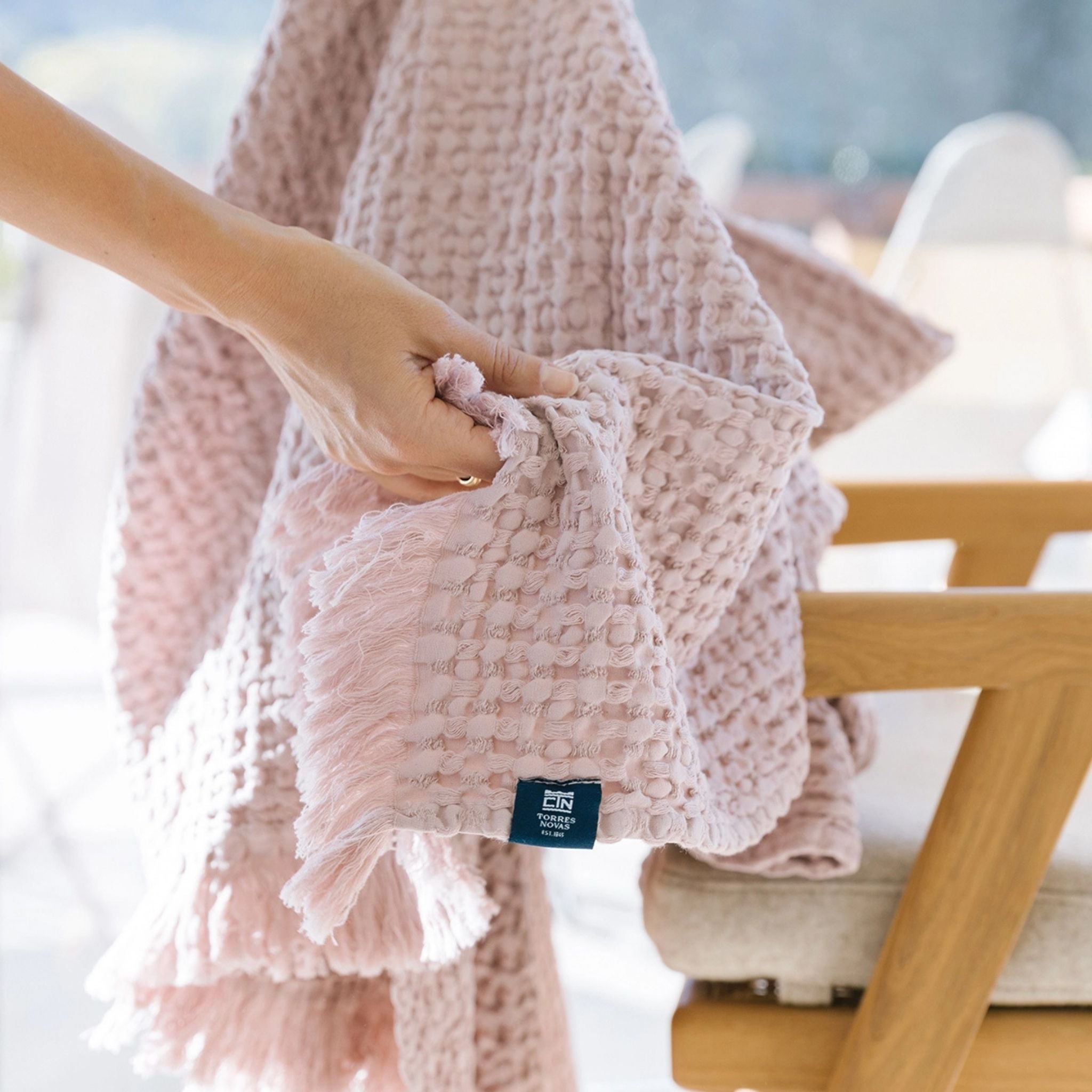 Old pink Santa Luzia Waffle Bedspreads - Torres Novas