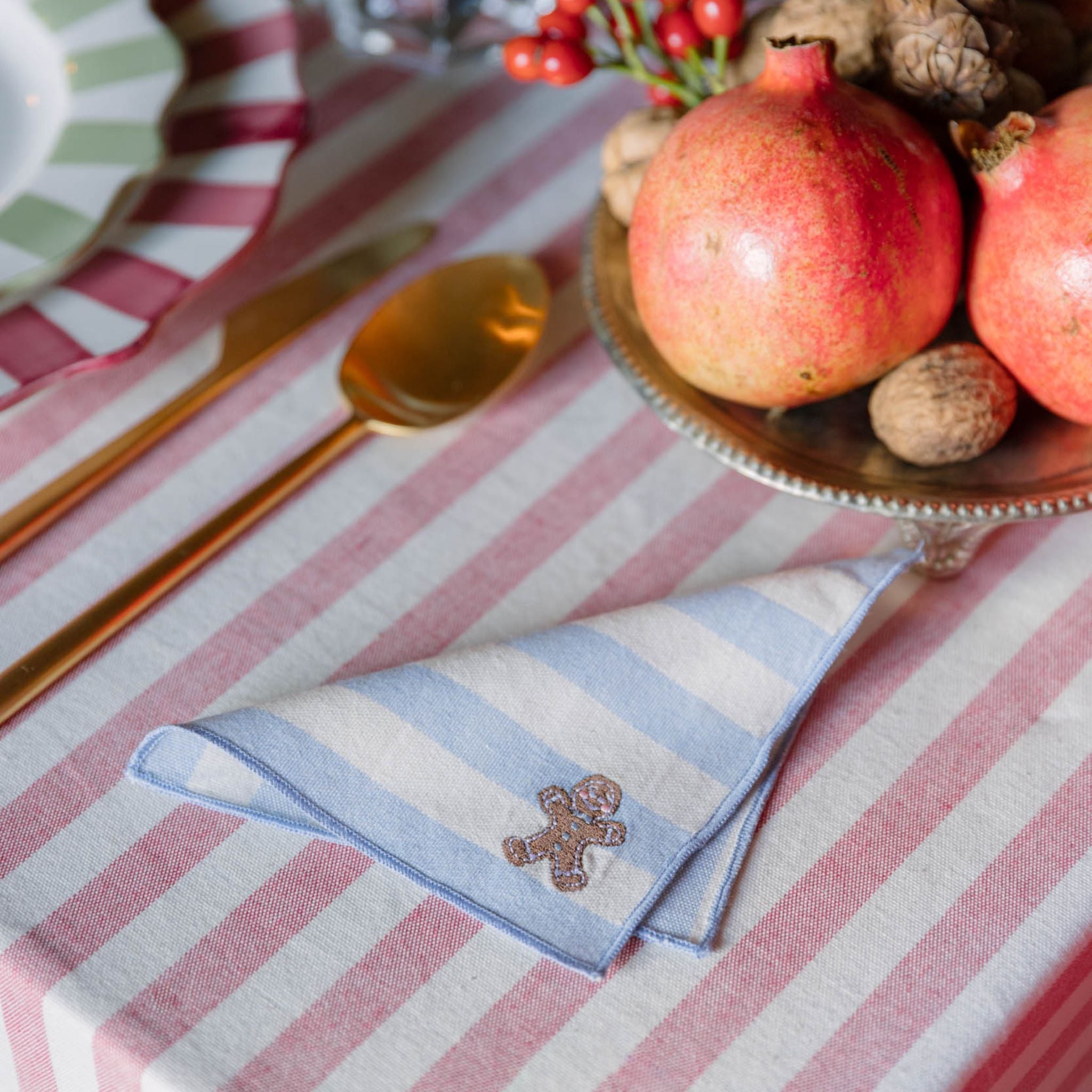 Servilletas con bordados navideños Barra