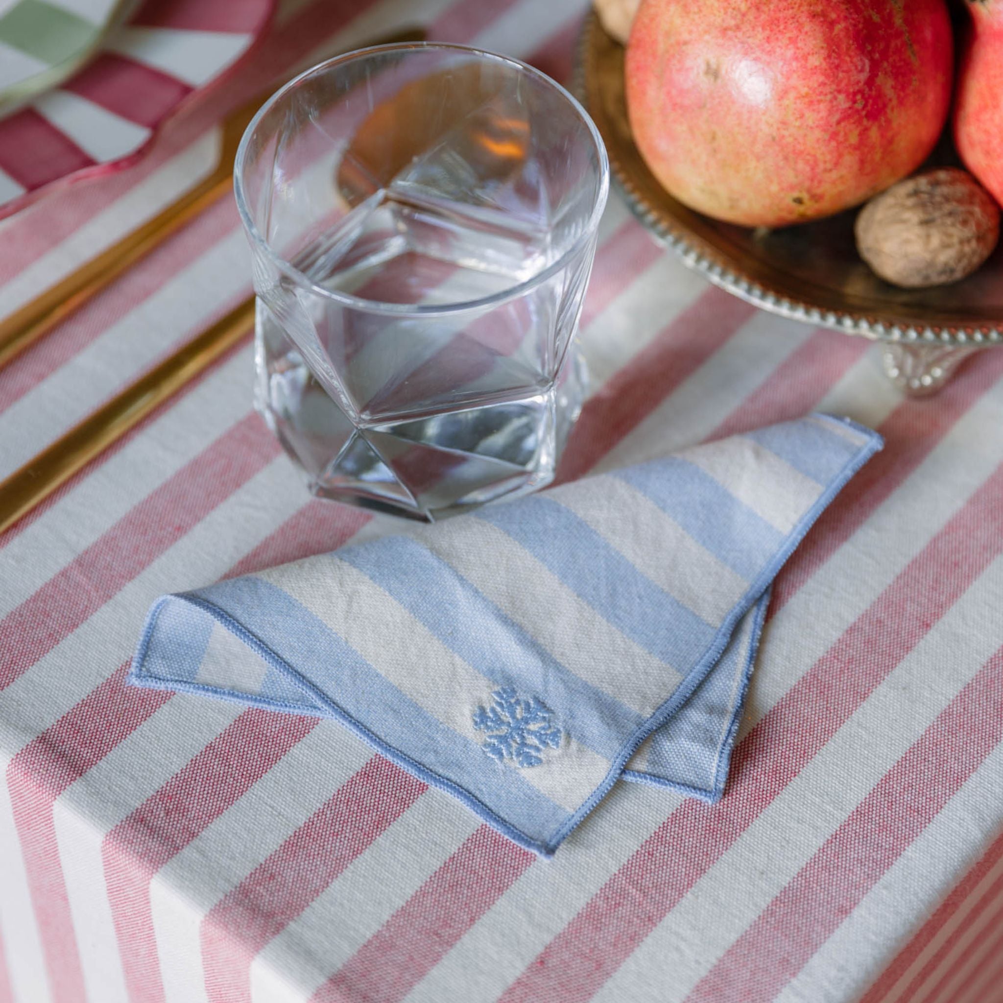 torres-novas-table-barra-embroidery-xmas-cocktail-napkin-blue-sky-lifestyle-13.jpg