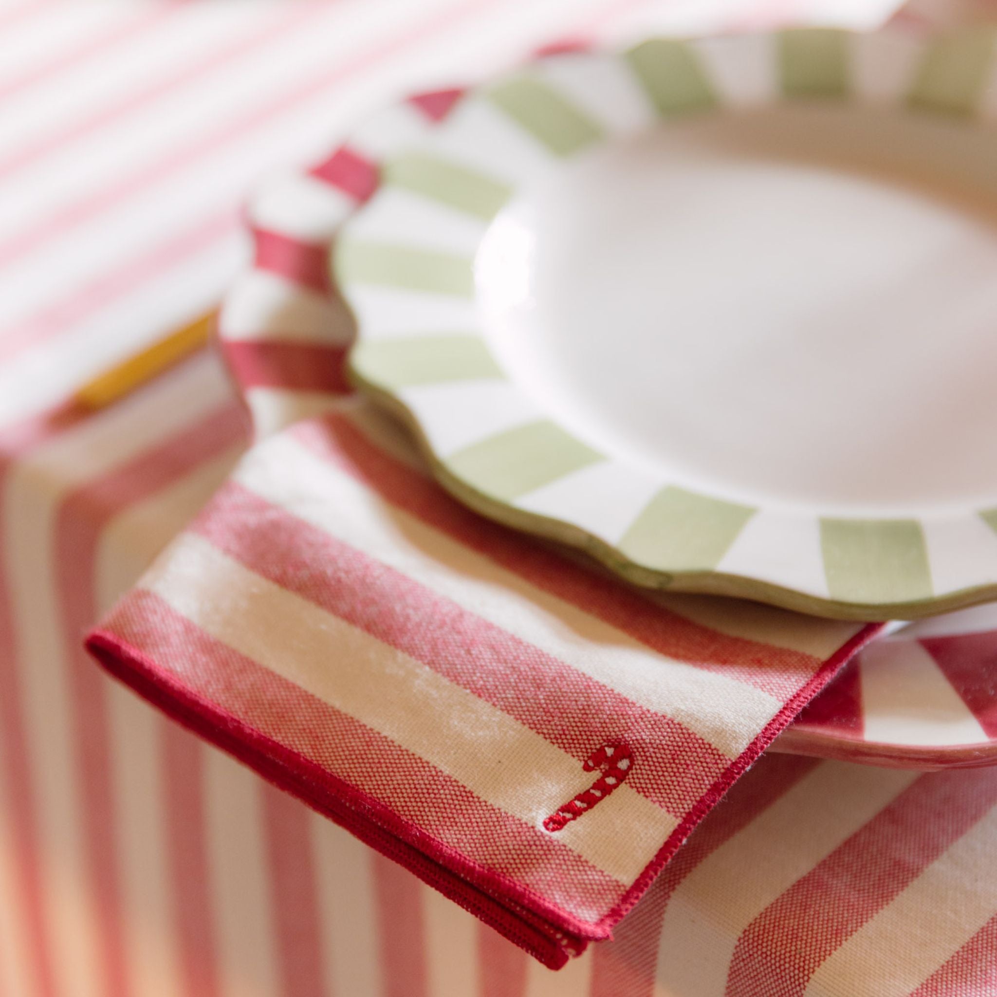 Servilletas con bordados navideños Barra