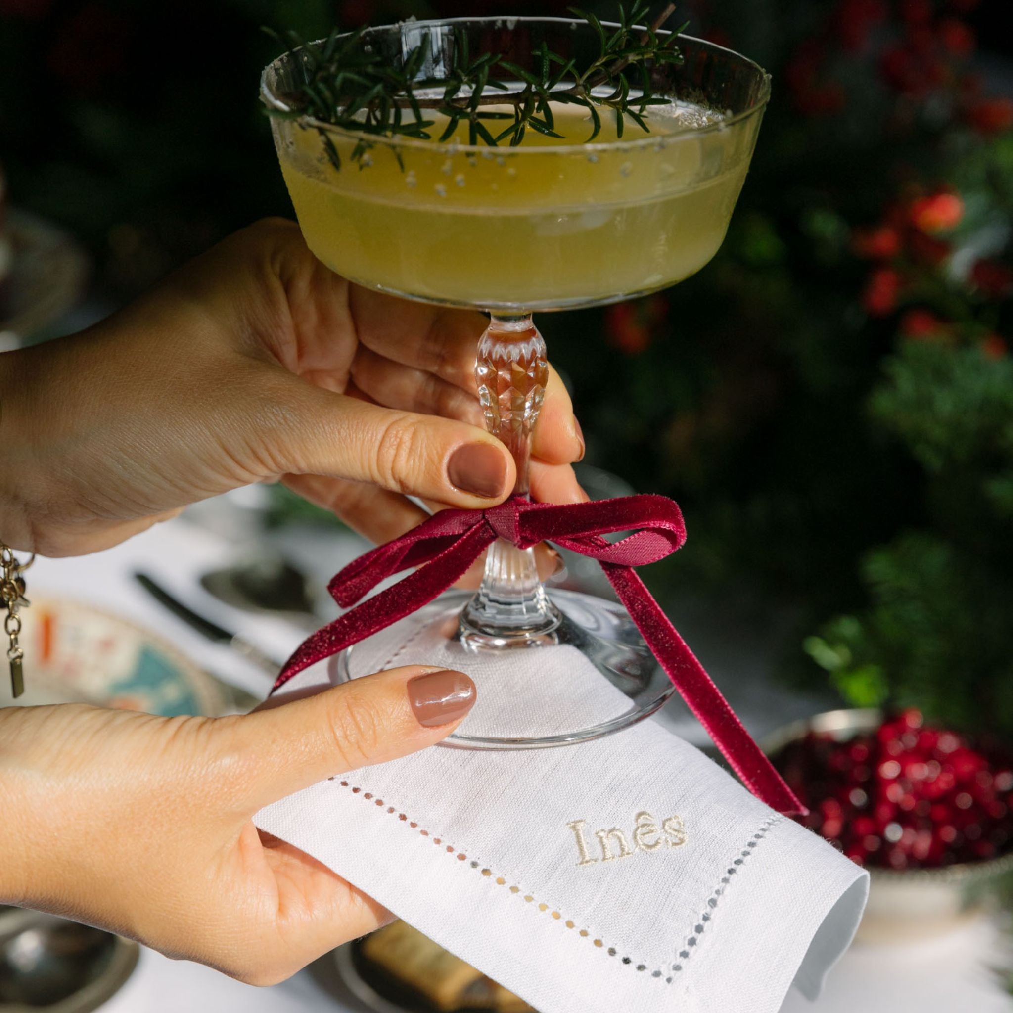 Ropa de mesa Mafra con bordado personalizado