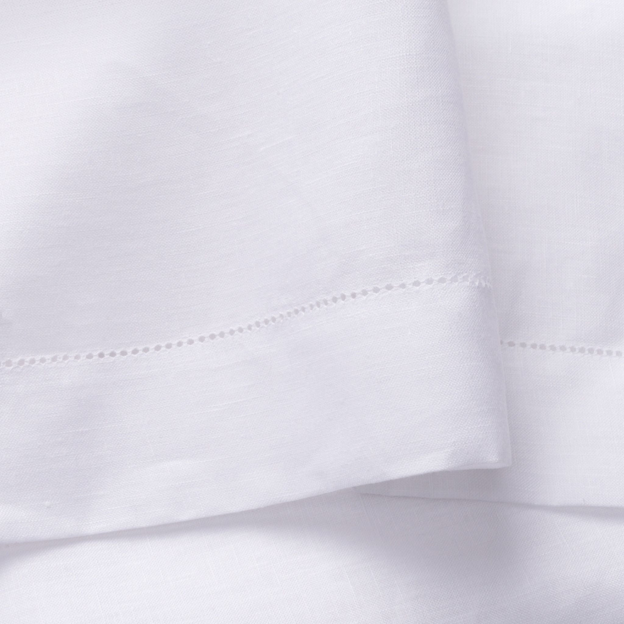 Ropa de mesa Mafra con bordado personalizado