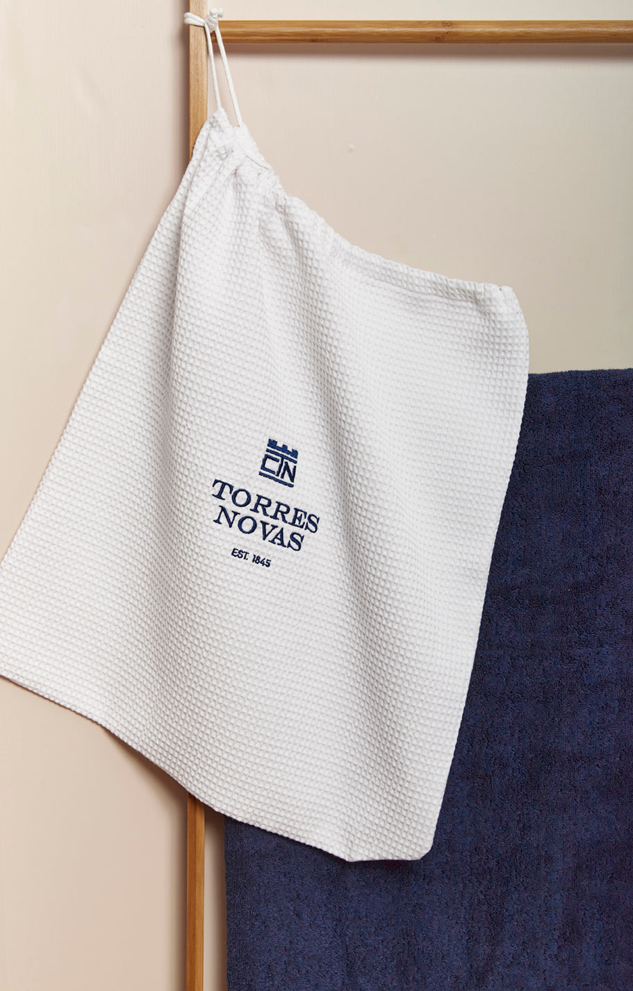 Gift wrap - Torres Novas