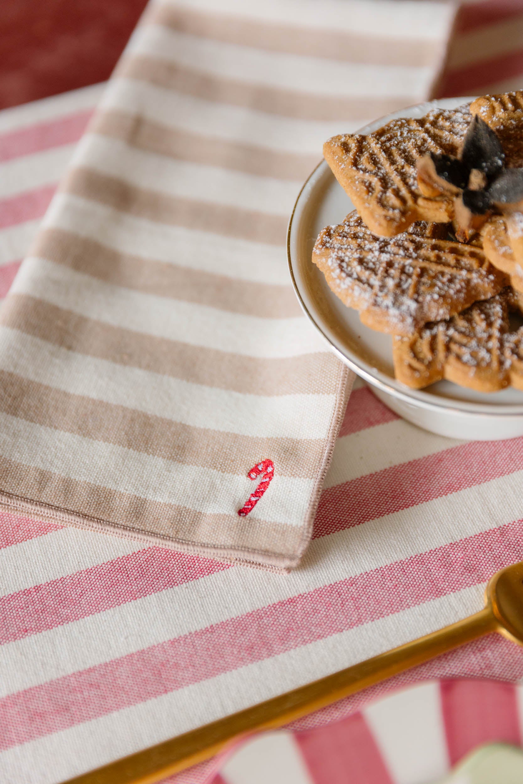 Barra napkins with christmas embroidery