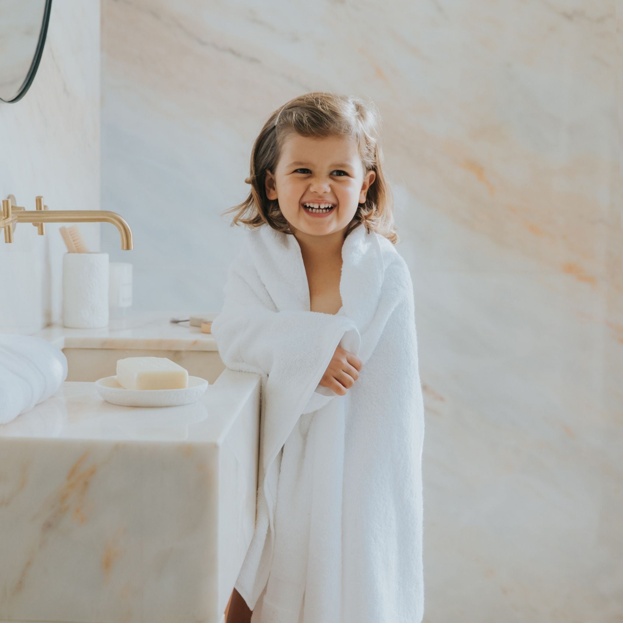 torres-novas-bath-almonda-plain-bath-towel-white-lifestyle-4_ce4c767a-9bcd-423c-b273-b63e3ca32f10.jpg