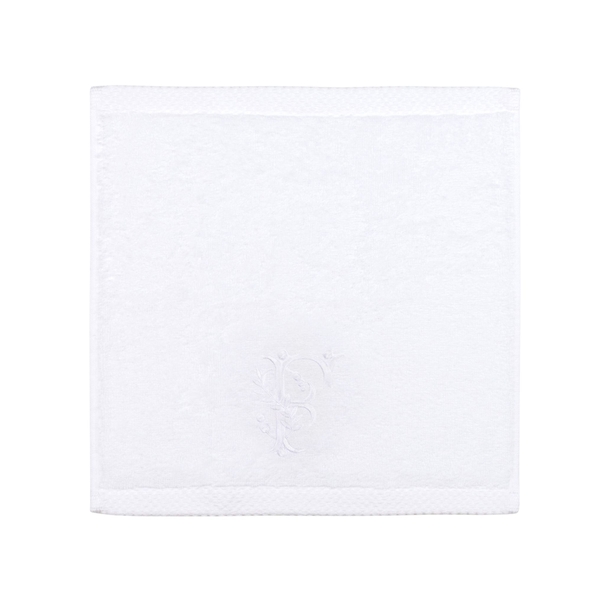 White luxus with embroidery letters - Torres Novas