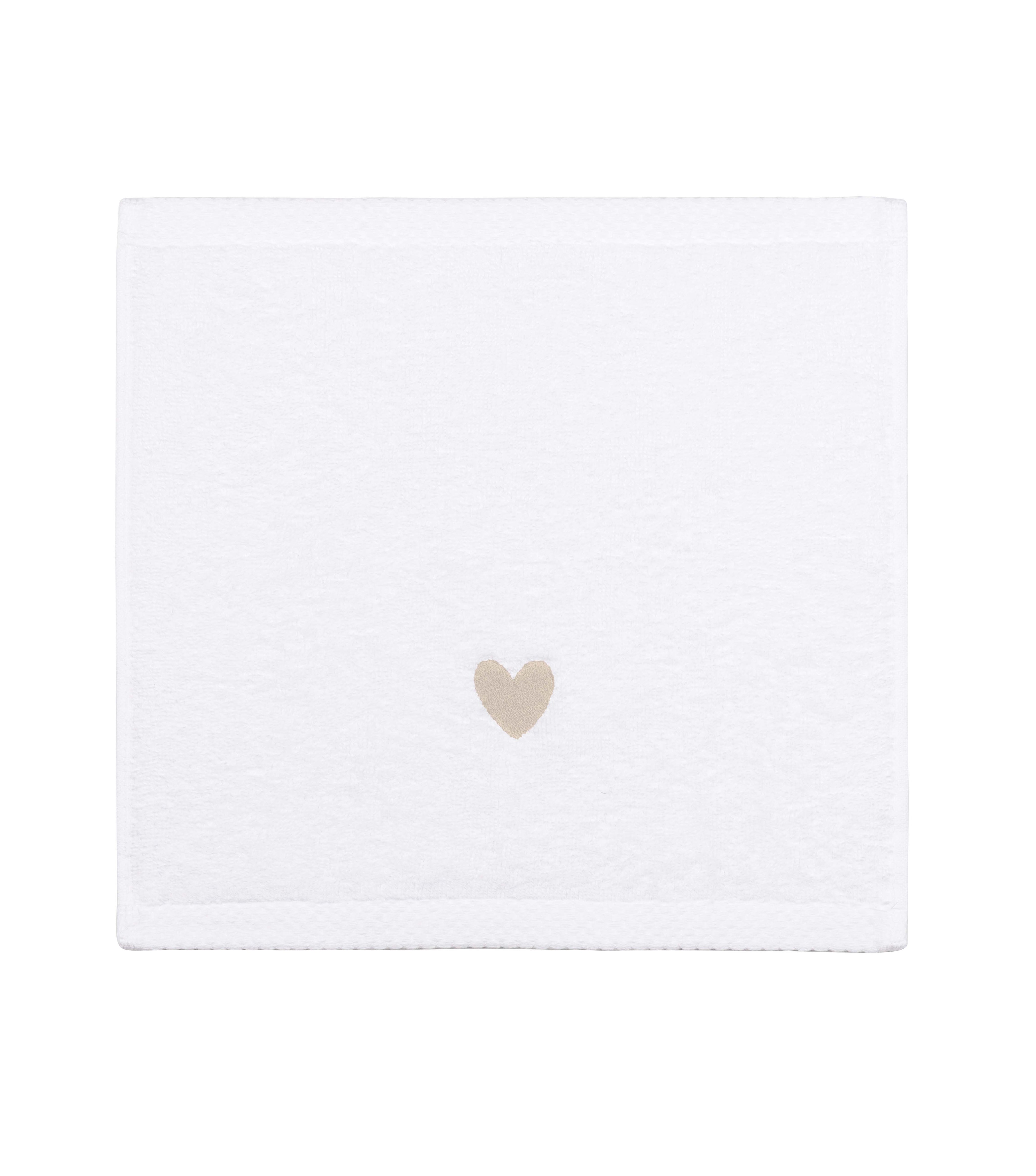 Embroidered heart - Torres Novas