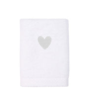 Embroidered heart - Torres Novas