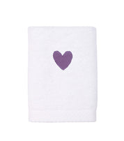 Embroidered heart - Torres Novas
