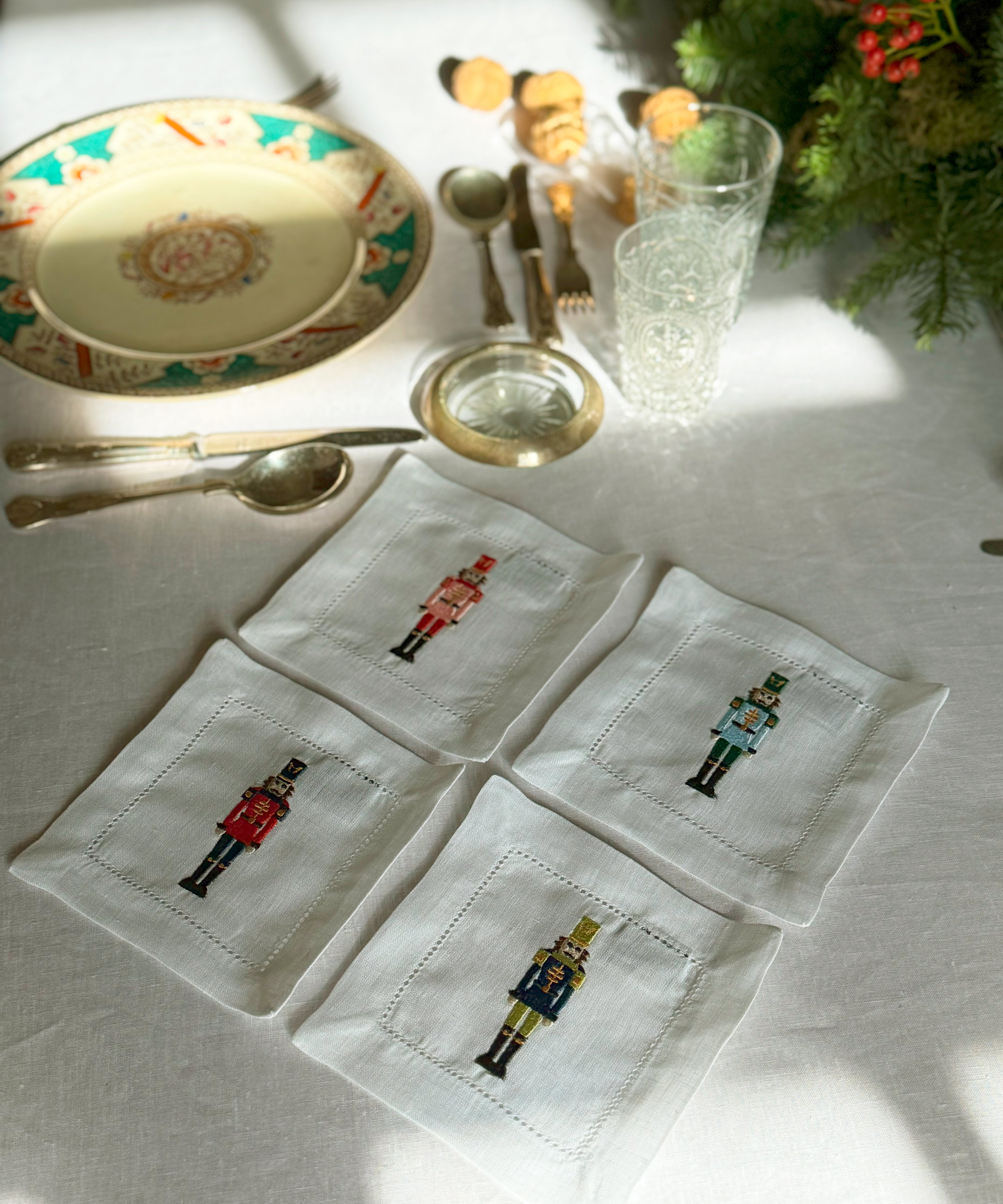 Mafra table linen with Christmas embroidery
