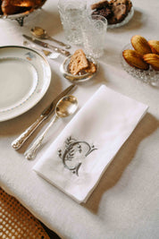Mafra letter embroidery napkins (Pack of 2)