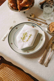 Mafra letter embroidery napkins (Pack of 2)