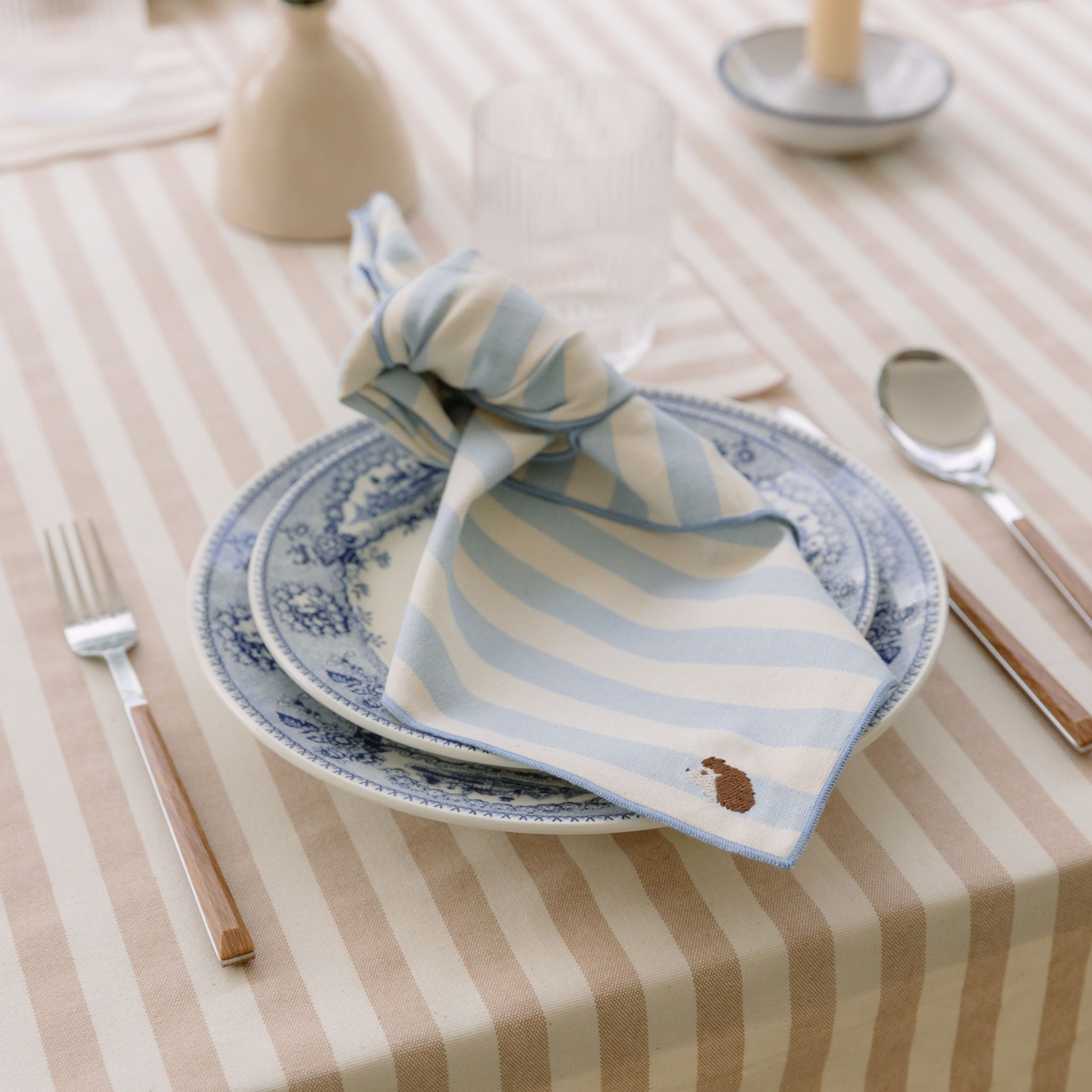 Serviettes Barra avec broderies d'automne