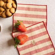 Serviettes Barra avec broderie en forme de cœur