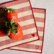Serviettes Barra avec broderie en forme de cœur