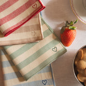 Serviettes Barra avec broderie en forme de cœur
