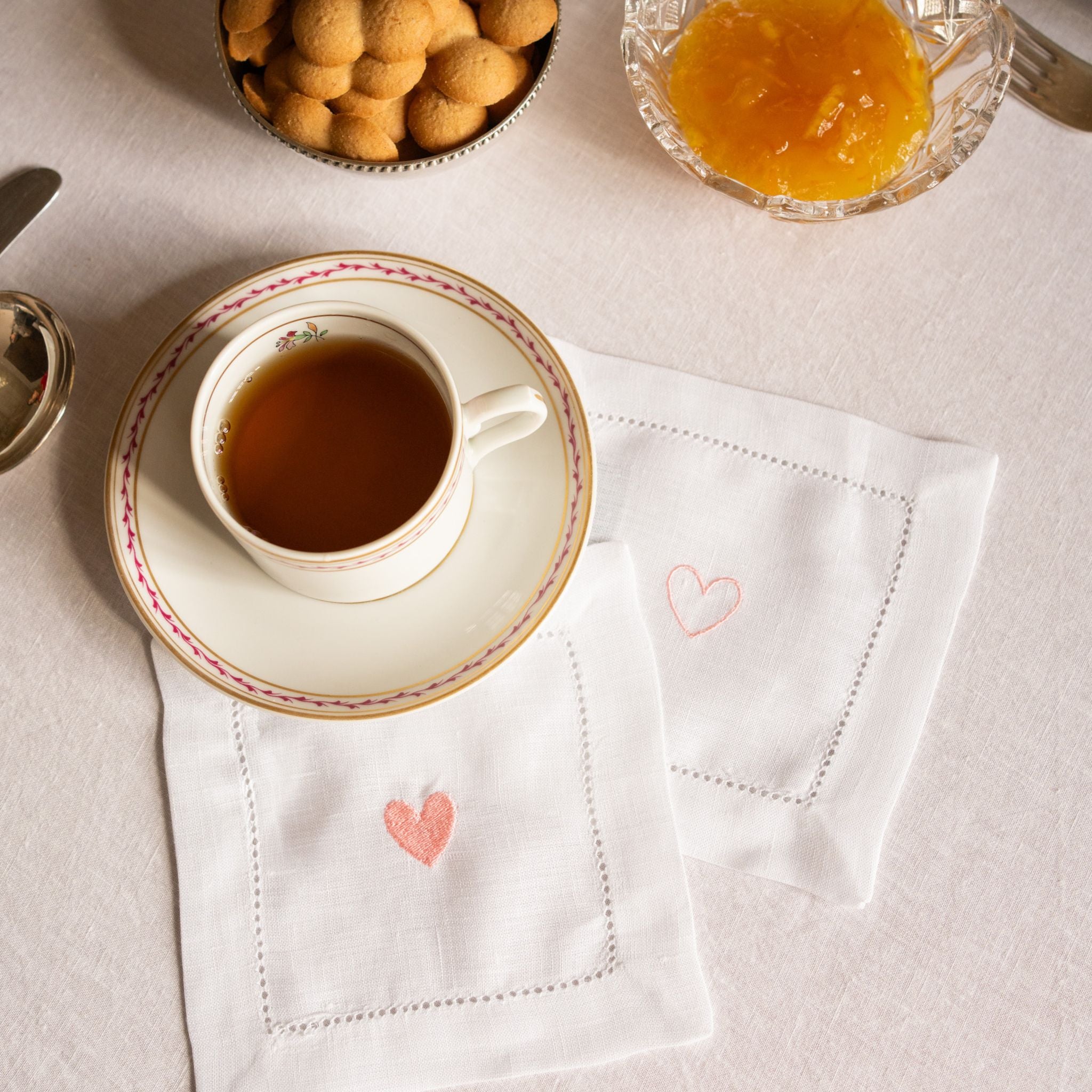 Serviettes de table Mafra avec broderie en forme de cœur