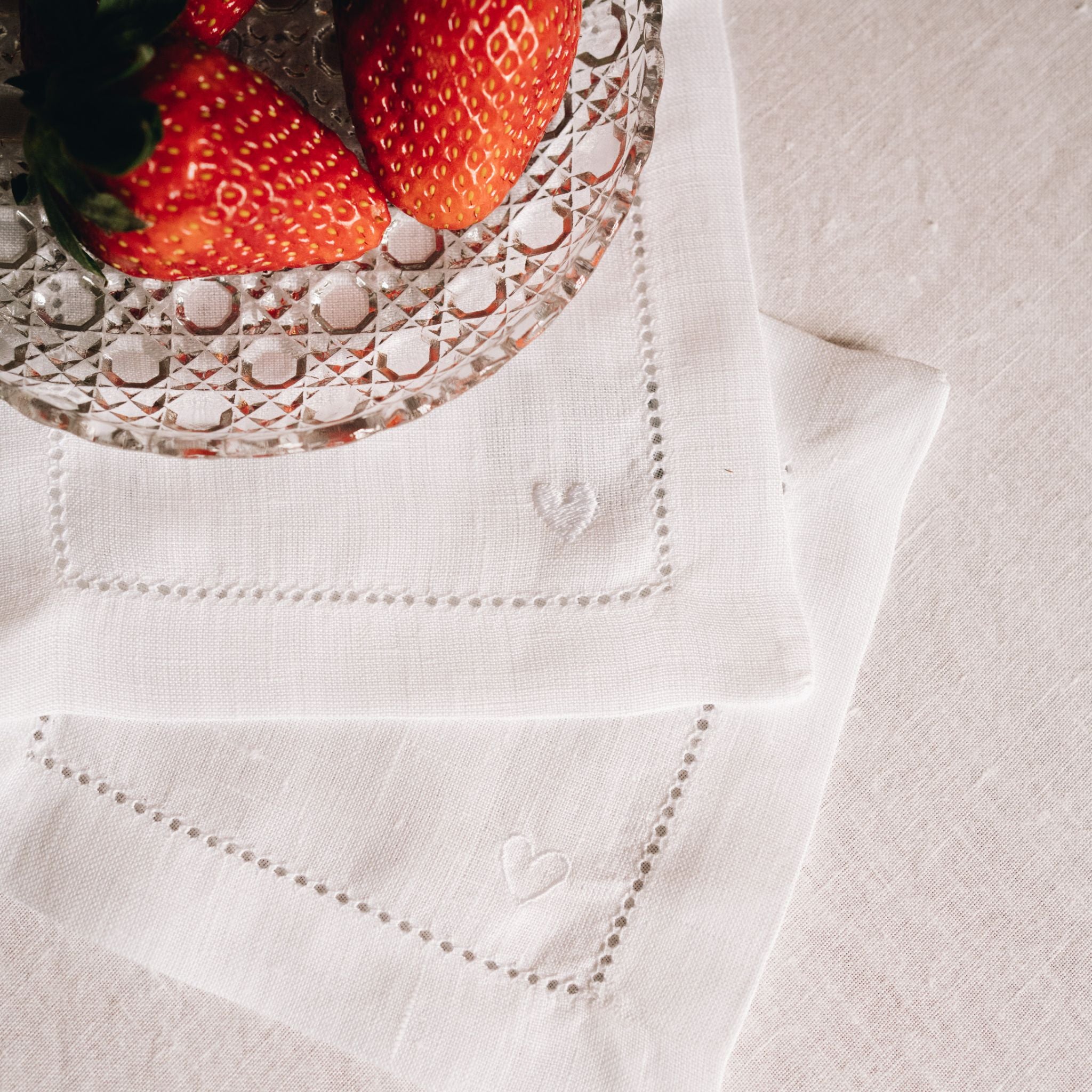 Serviettes de table Mafra avec broderie en forme de cœur