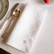 Serviettes de table Mafra avec broderie en forme de cœur
