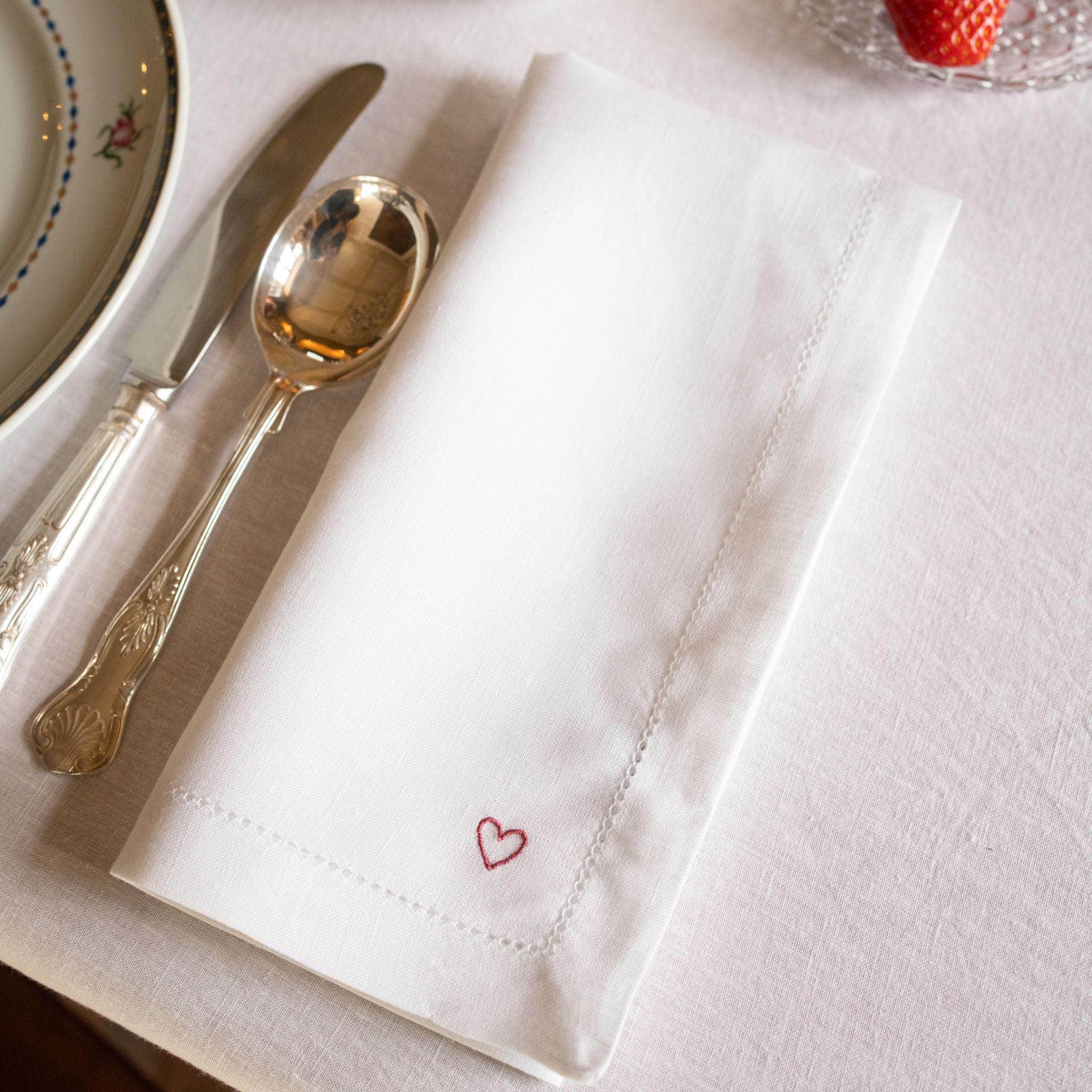 Serviettes de table Mafra avec broderie en forme de cœur