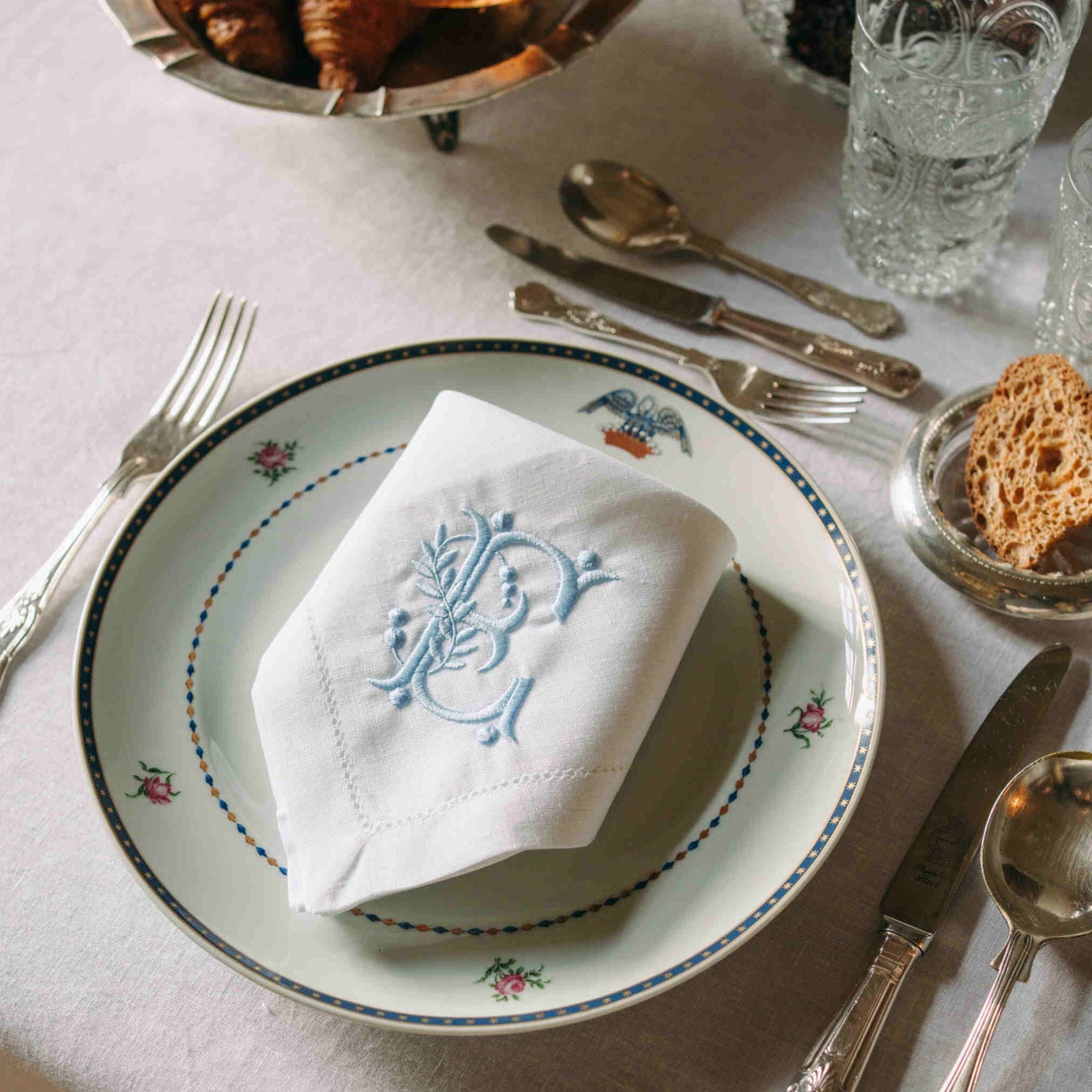 Serviettes de table Mafra avec lettre brodée (Set de 2)