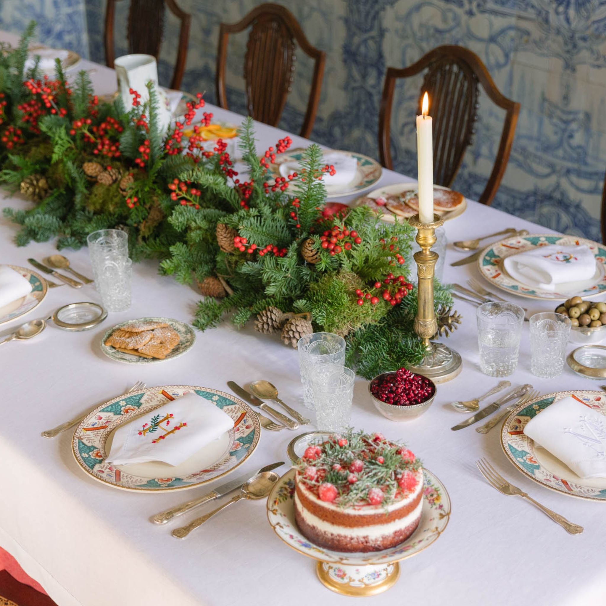 Serviettes de table Mafra brodées de lettres de Noël blanches (Set de 2)