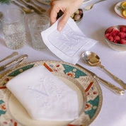Serviettes de table Mafra brodées de lettres de Noël blanches (Set de 2)