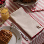 Ecru Nazaré napkins with small christmas embroidery