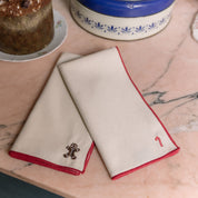 Ecru Nazaré napkins with small christmas embroidery