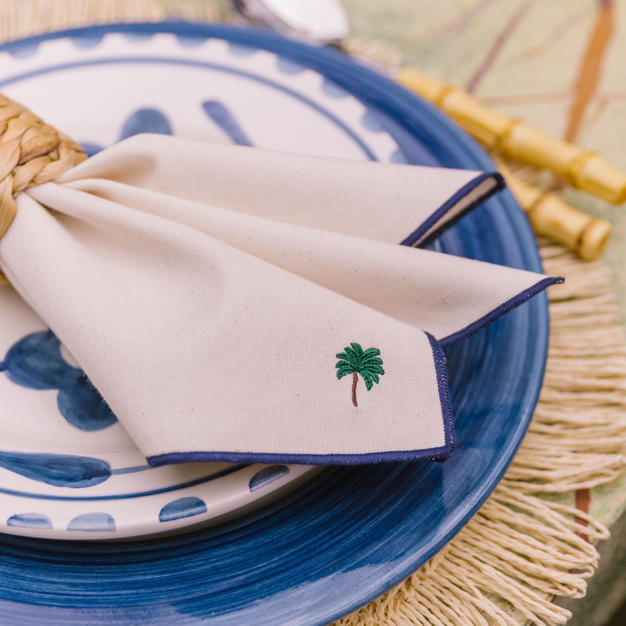 Serviettes de table Nazaré écrues avec broderie d'été