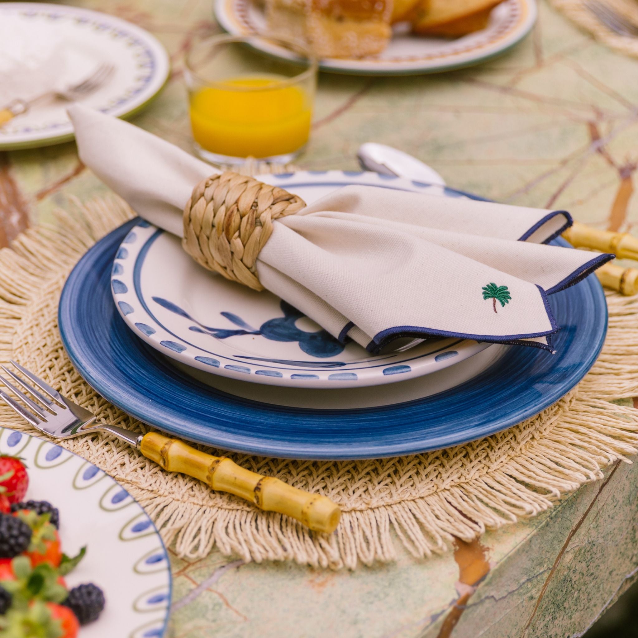 Serviettes de table Nazaré écrues avec broderie d'été