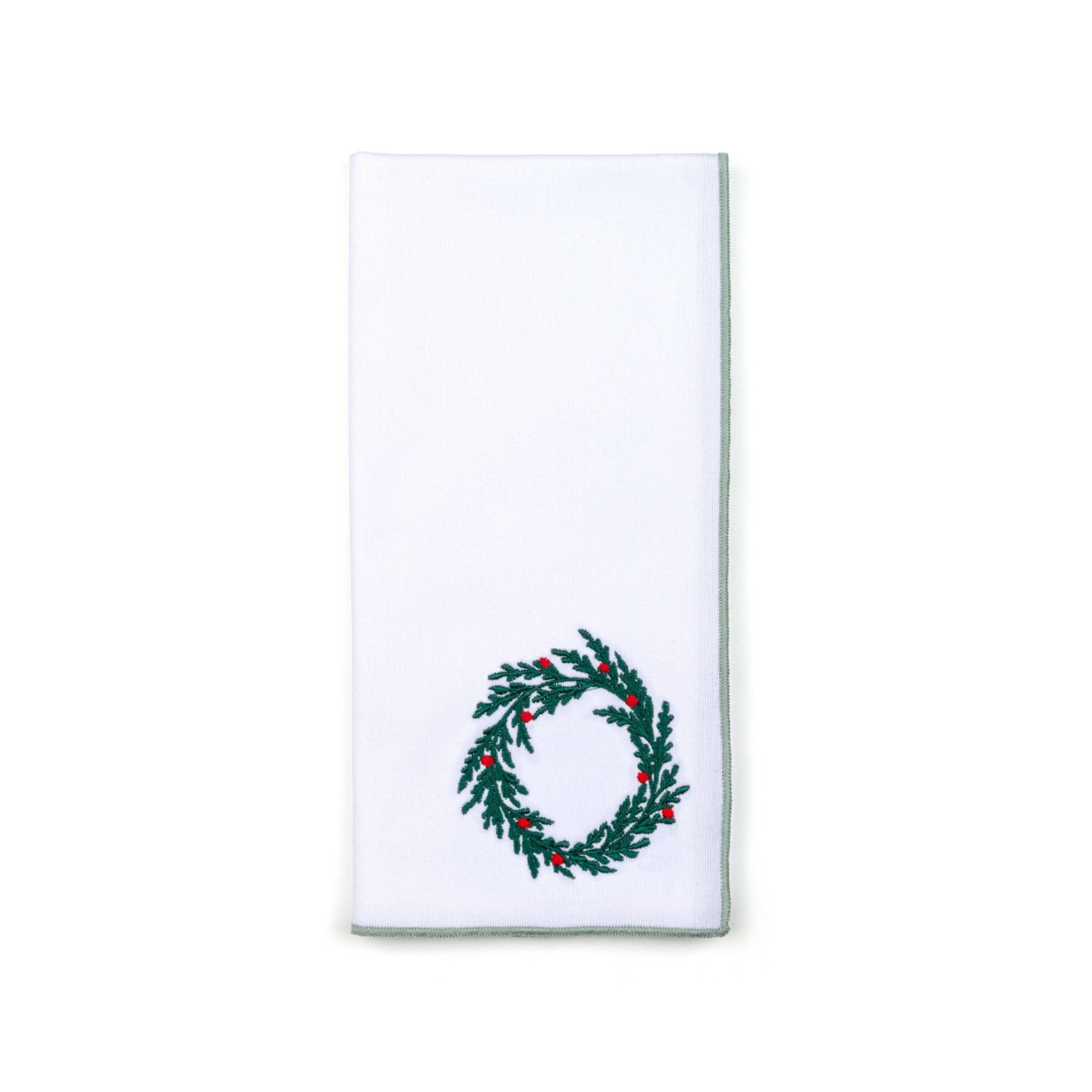 White Nazaré napkins with christmas tree and wreath embroidery