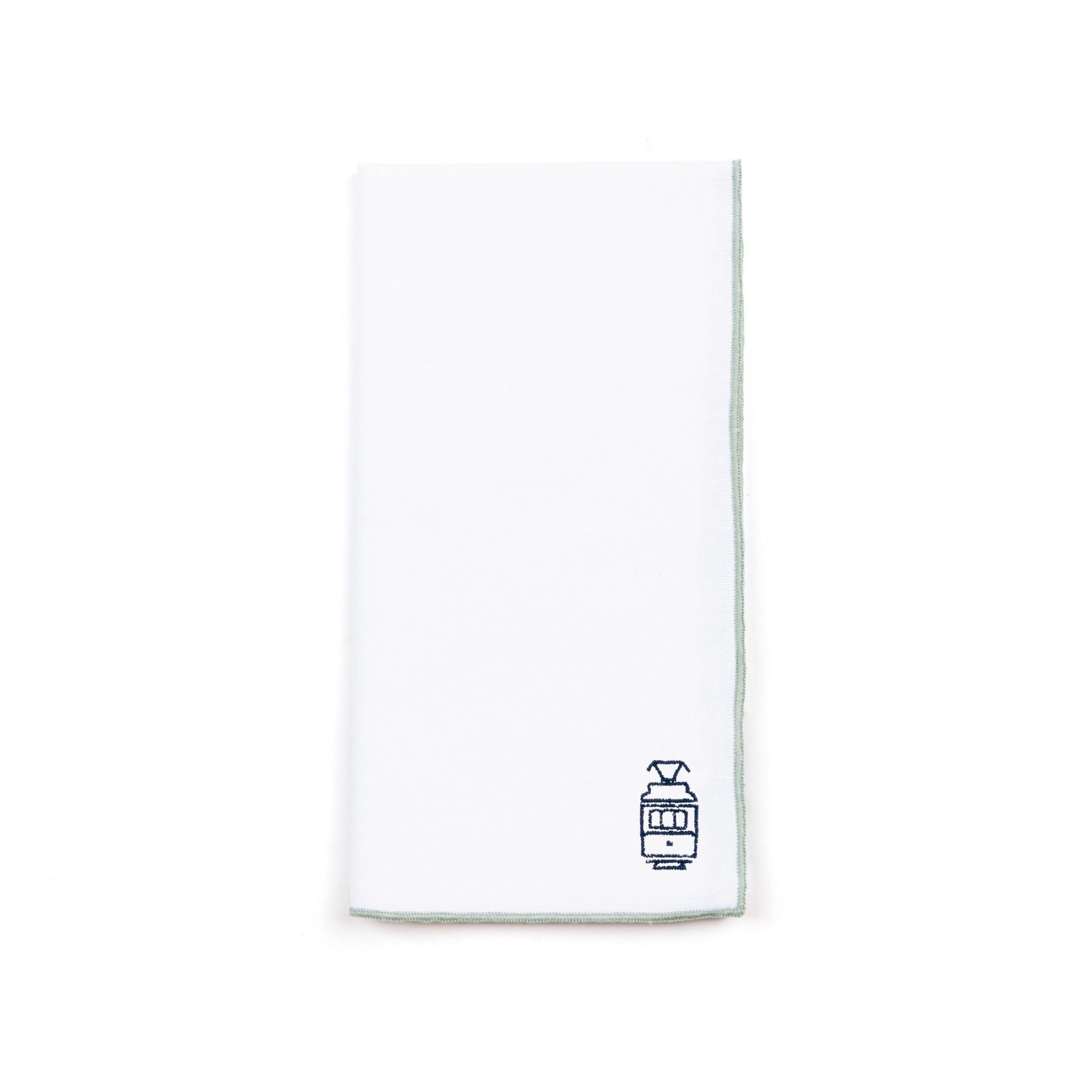 White Nazaré napkins with Portugal embroidery