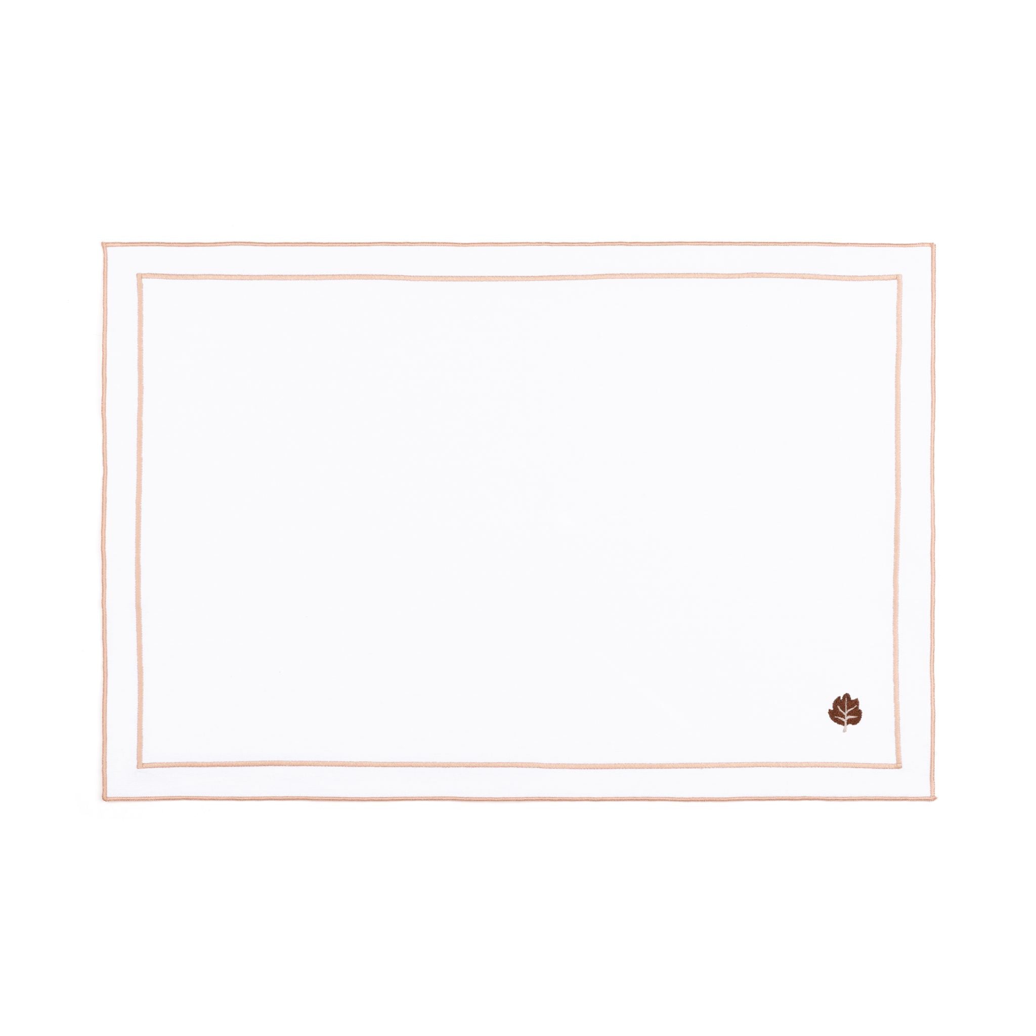 Nazaré white cotton table linen with embroidered autumn motifs - Torres Novas