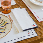 Nazaré white cotton table linen with embroidered fruits - Torres Novas